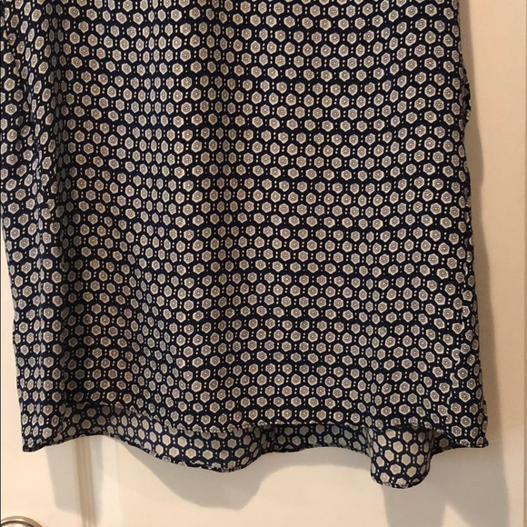 Silk dress - Picture 4 of 6